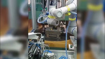 DOBOT CR7 Machine Tool Loading & Unloading - Automotive Industry