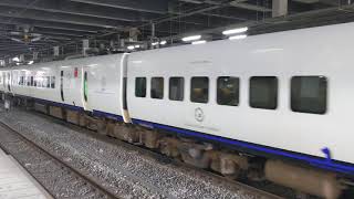 小倉駅885系特急ソニック出発シーン