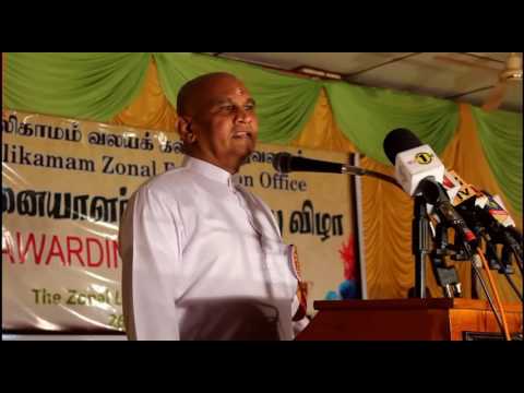 උතුරු පළාත් අණ්ඩුකාරතුමා යාපනය වලිකාමම් රාමනාදන් විදුහලේ පැවති උත්සවයට සහභාගී වූ අවස්ථාව...