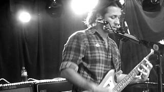 Renegades (Feeder) - White Lines [live @ Monto Water Rats London 29-01-10]