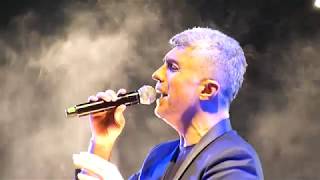 Özcan Deniz - Dön Desem live new 2019 Resimi