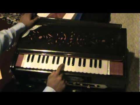 How to play Bhajan AND Film Song on Harmonium