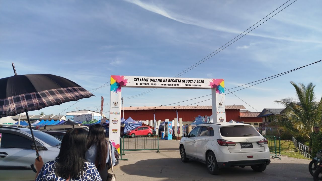 JALAN - JALAN DI PASAR SEBUYAU || REGATTA SEBUYAU 2025 || vlog 14