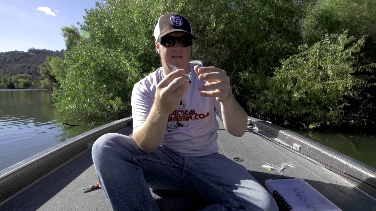 Keep or ditch the feathered treble hook? : r/bassfishing