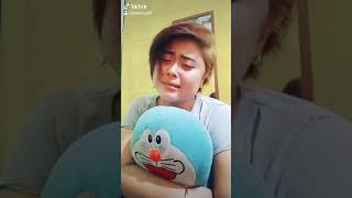 Kau bandingkan aku dengan diri nya