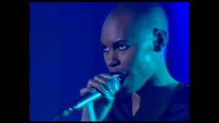 Skunk Anansie - I can dream (Live NPA Canal+)
