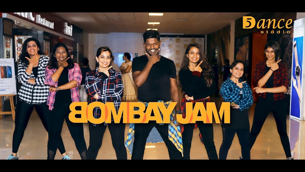BOMBAY JAM Performance City One Mall, Pimpri D5 Dance Studio