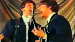 The Beatles - She Loves You & Twist and Shout, Live manchester 1963 chords