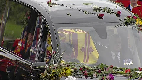 Queen Elizabeth II arrives at Windsor for burial