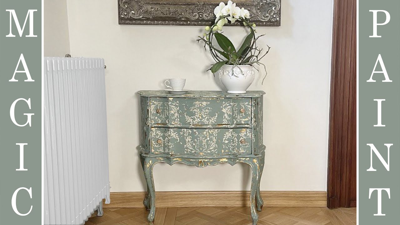 How to give an old cupboard a chippy look! Chalk paint fai da te