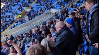 That man amadou mbengue gets in amongst reading fans to celebrate