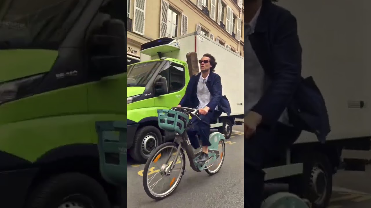 Day 4 !! POURQUOI T’ES SI TRISTE ?, mon 1re EP maintenant dispo 😇🥰