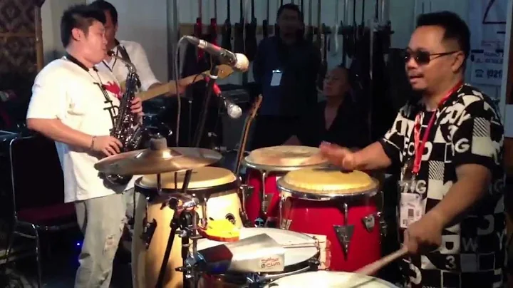 Steve Thornton LP workshop at Java jazz with Wijay...
