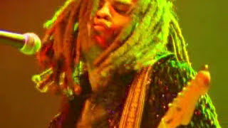 Video thumbnail of "Lenny Kravitz - Stop Draggin Around (Official Video)"