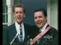 Video Flowers on the wall The Statler Brothers