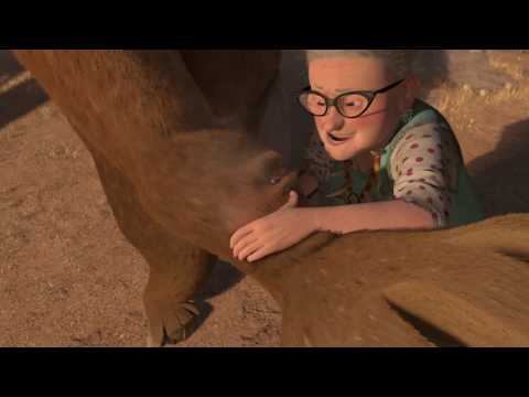 DreamWorks Madagascar | Alex Saves The Day | Madagascar: Escape 2 Africa Movie Clip