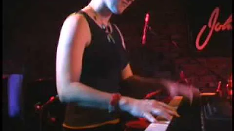 Alex Alvear & Mango Blue w/ Rebecca Cline Solo