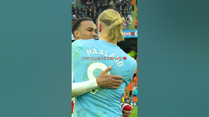 Erling Haaland and Gabriel feel the love ❤️