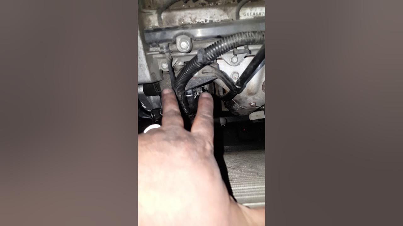 Где находится номер двигателя на киа сид 2007 Kia Optima 2.7 alternator replacement - YouTube