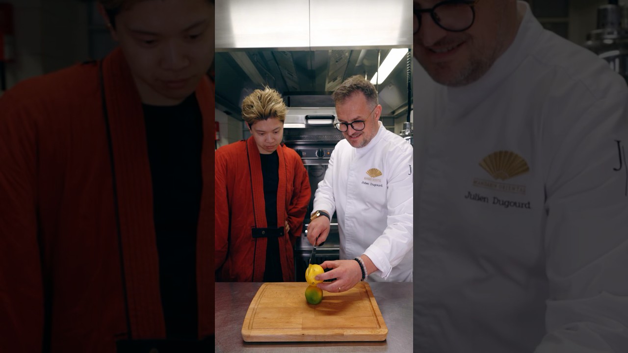 Cut The lemon dessert and a real lemon. 🔪✨