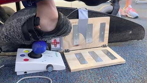 Custom assistive tech Makey Makey Minecraft controller