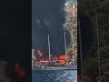 Fethiye'de gezi teknesi alev alev yandı: Vatandaşlar denize atladı