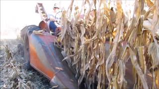 Allis Chalmers 33 Corn Picker 2016