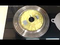 でかいホットケーキをひっくり返したらIHの天板を破壊しそうになったというそれだけの動画