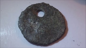 PAUL & IZZY DETECTING WITH THE GOLDEN MASK PRO 4WD UNKNOWN TOKEN