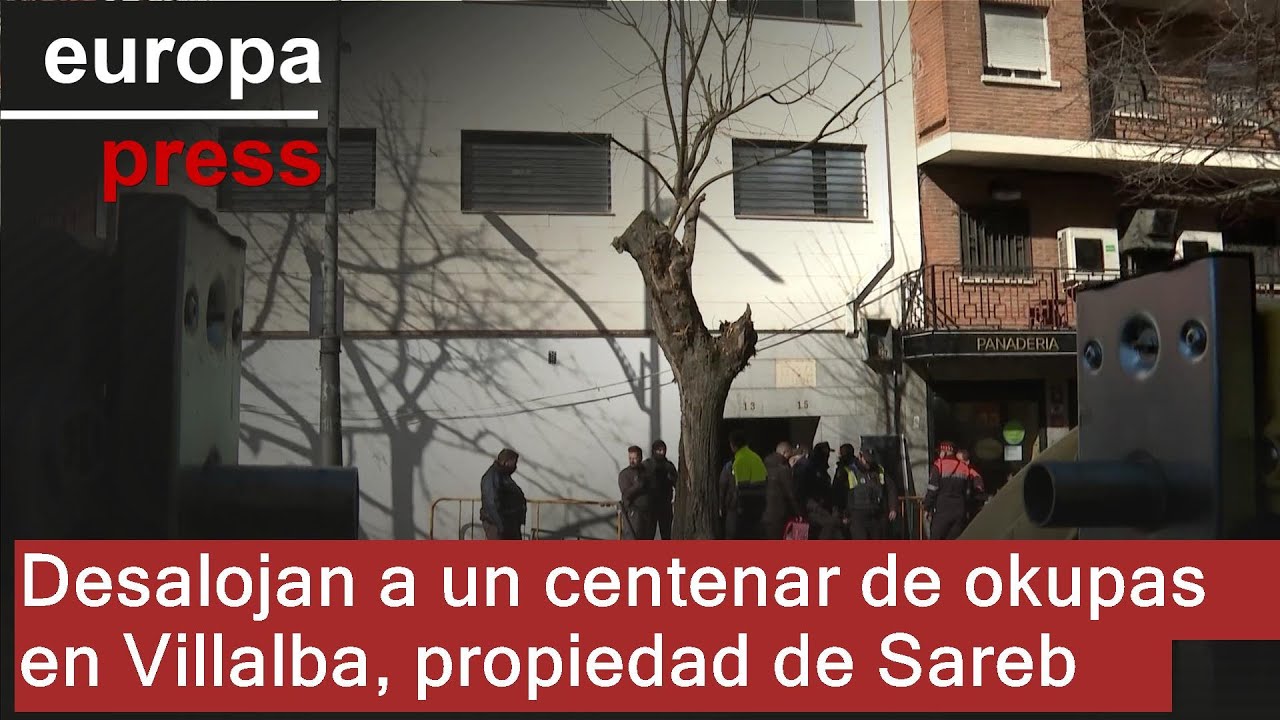 Desalojadas un centenar de personas en un edificio okupado propiedad de la Sareb en Villalba