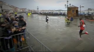 Venice marathon Water running