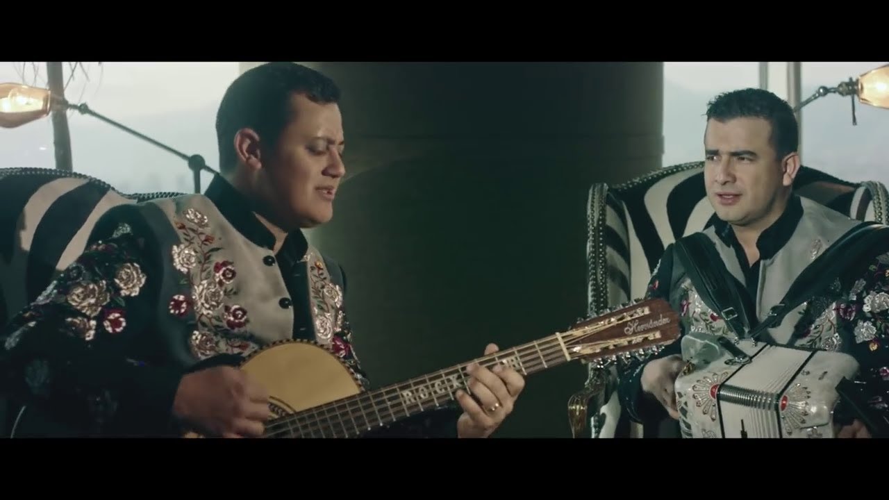 Los Huracanes del Norte Diez Minutos Mas (Video Oficial) YouTube