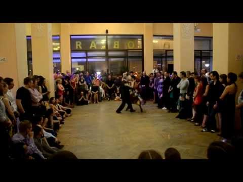 Roberto Reis y Natalia Lavandeira - A Evaristo Carriego Milonga Russia 2014