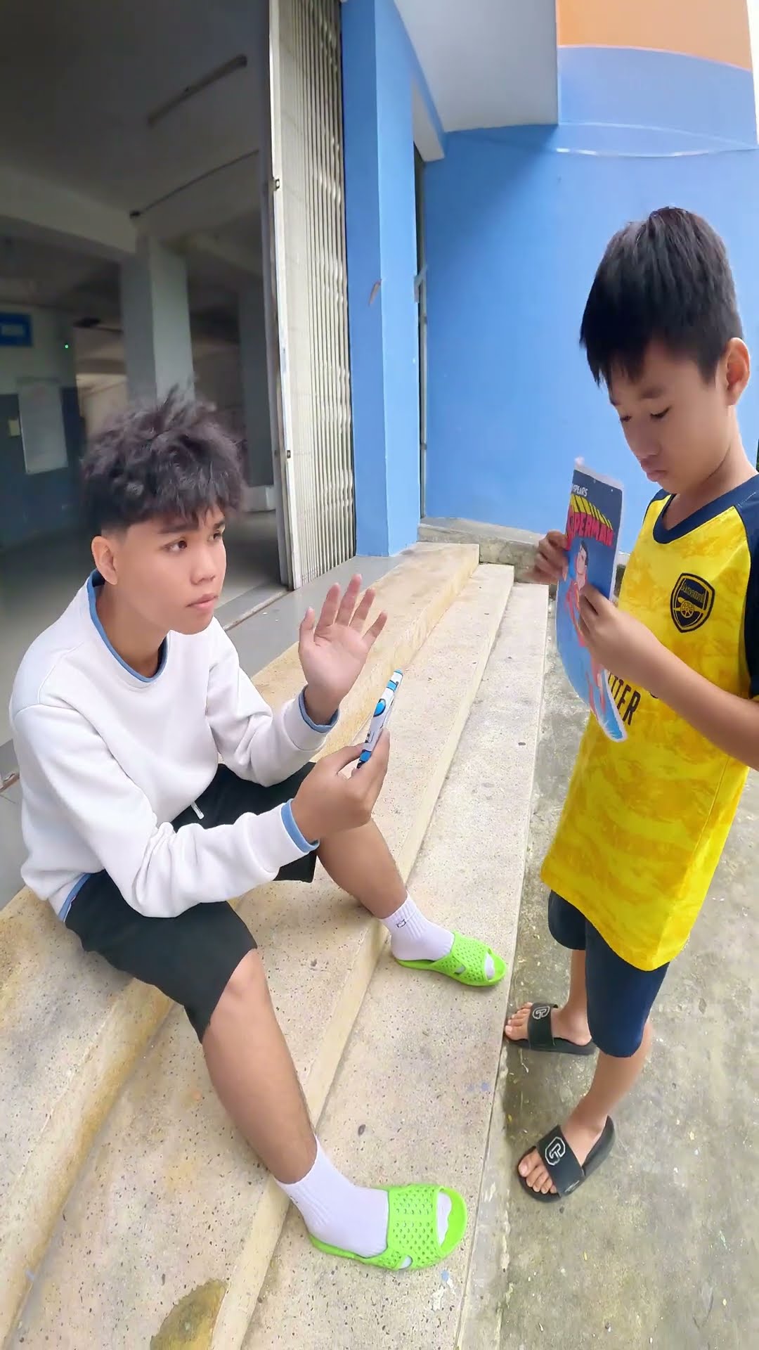 ACC - Cậu bé tìm thấy Superman || The Boy Who Found Superman. #funny #trending