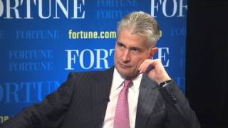 Why United's CEO reads all his emails