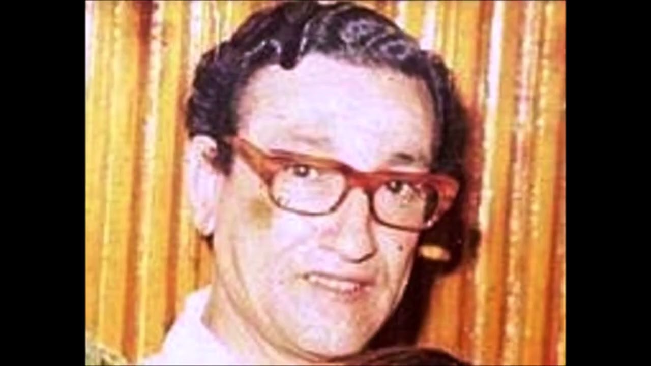 Ammar BEGHDADI vous présente El Marhoum Cheikh Hassan El Annabi Chante Hosn El Idar.