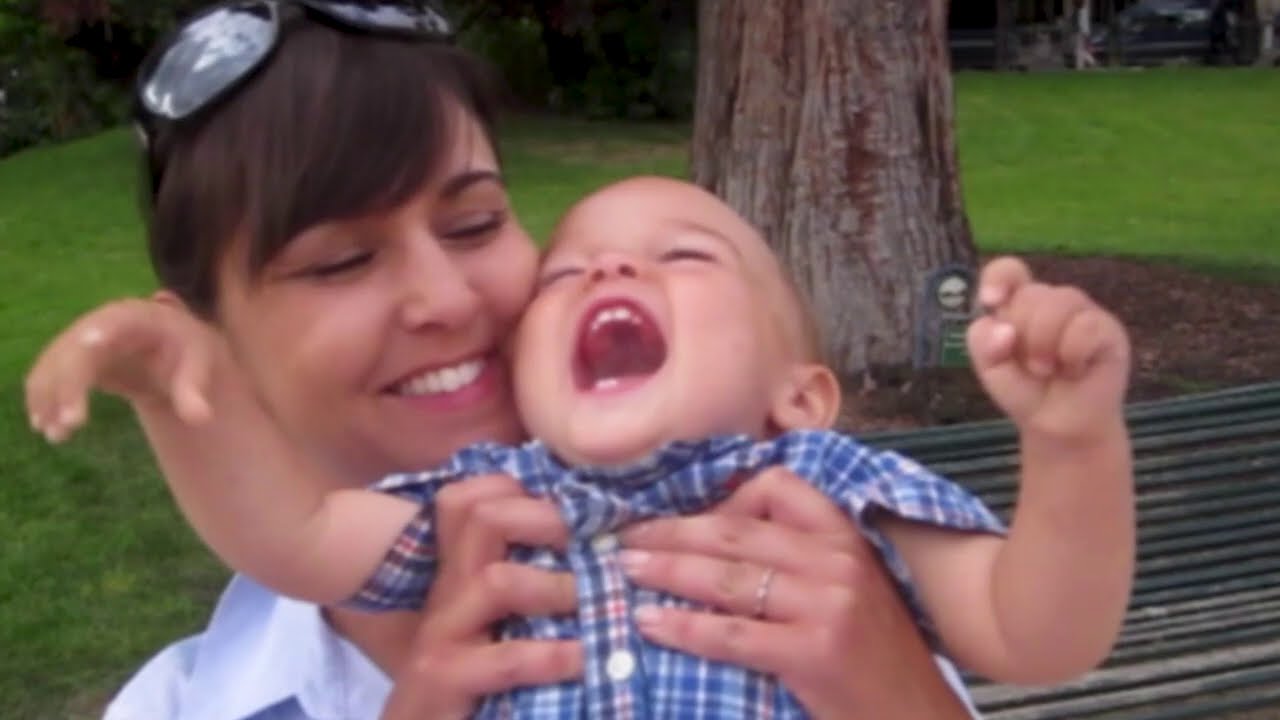 Cute Baby Learns to Walk Across Europe