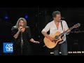 Capture de la vidéo Stevie Nicks And Lindsey Buckingham Sing "Landslide" Live | American Express