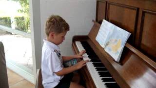 Bailey Pickles 4 years old playing a song he made up