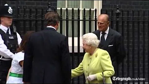 Queen makes a rare visit to Downing Street