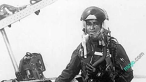 Black History Firsts: Guion Bluford and Mae Jemison