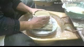 Of rice bowl and Potter's wheel made.ご飯茶碗の轆轤作り