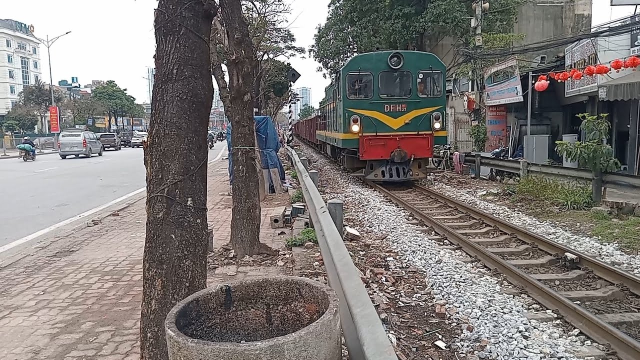 [ 11/02/2026 ] D10H-005 kéo tàu hàng H3604 ( 13:48 )