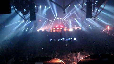 Showtek @ Reverze 2010