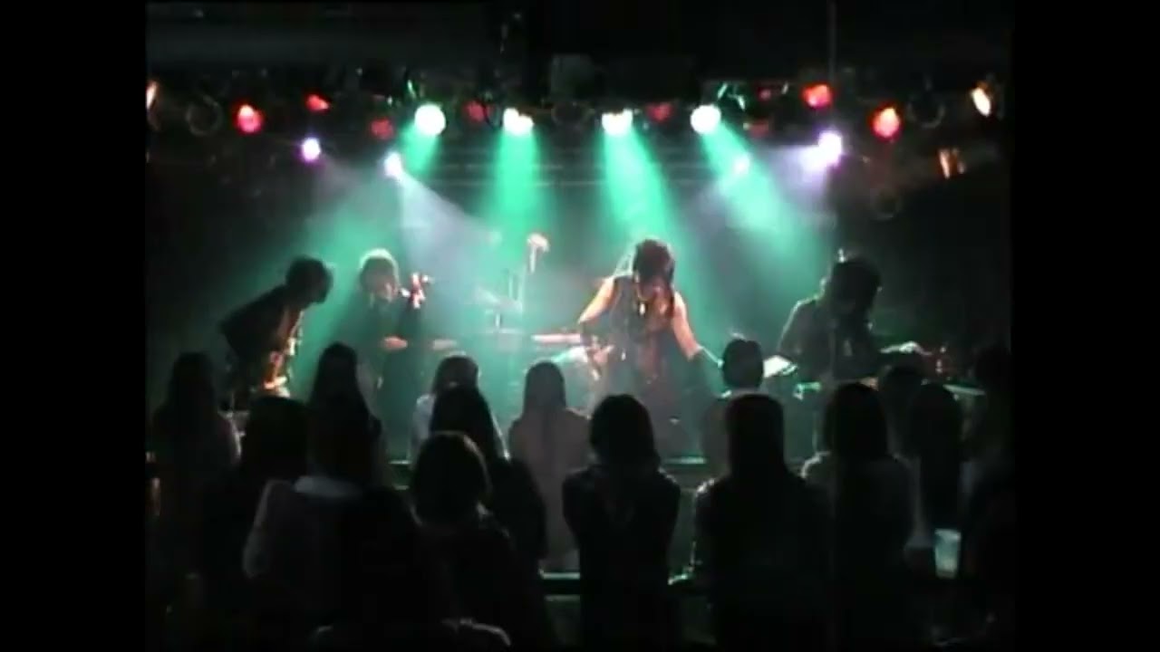 Watch Crow×Class~黒鴉組~ - Maika 舞哀 (Live) on YouTube Watch Crow×Class~黒鴉組~ - Maika 舞哀 (Live) on YouTube