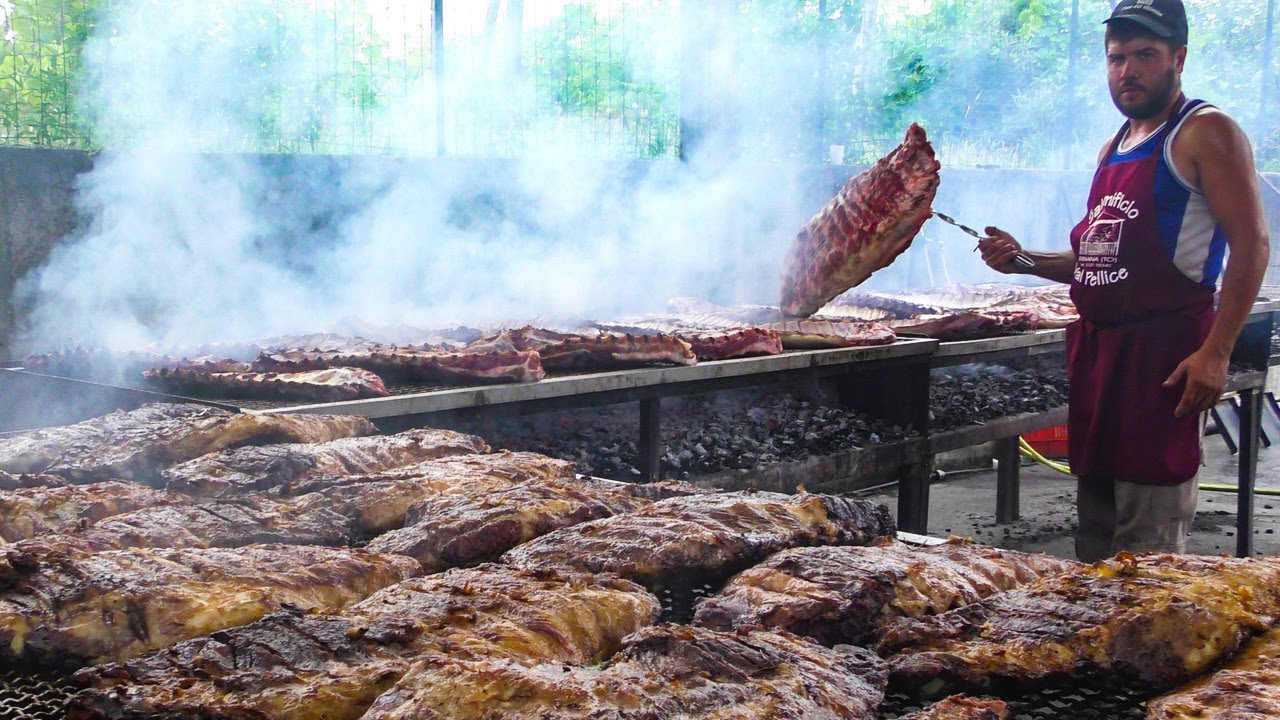 HUGE Quantities of Ribs Grilled At the Ribs Festival. Italian Street