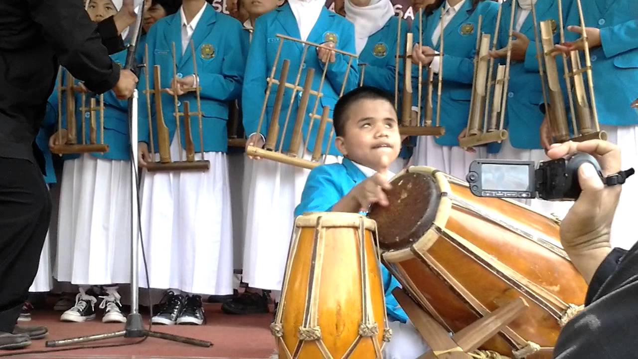 "sabilulungan"Mars Kab.Bandung - YouTube