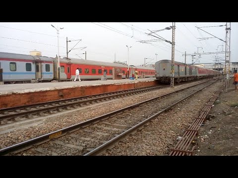 Sampoorna kranti express overtake mahabodhi express