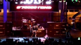 Soulfly - Roots Bloody Roots 70,000 Tons 2015