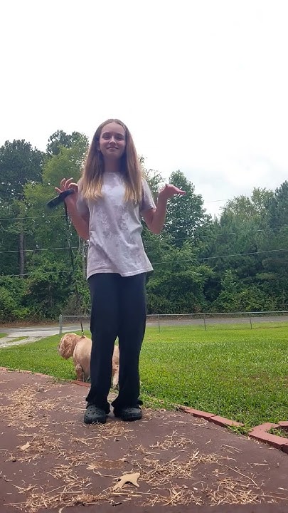 my-dog-just-started-peeing-in-the-middle-of-the-vid-funnydogs-fyp